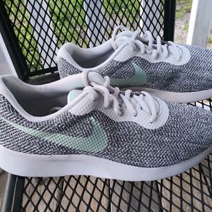 LAST 1 New!! Nike Women's Tanjun Sneakers